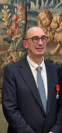 Le Professeur Olivier Cussenot, Président de l&rsquo;ANAMACaP, décoré de la Légion d&rsquo;honneur